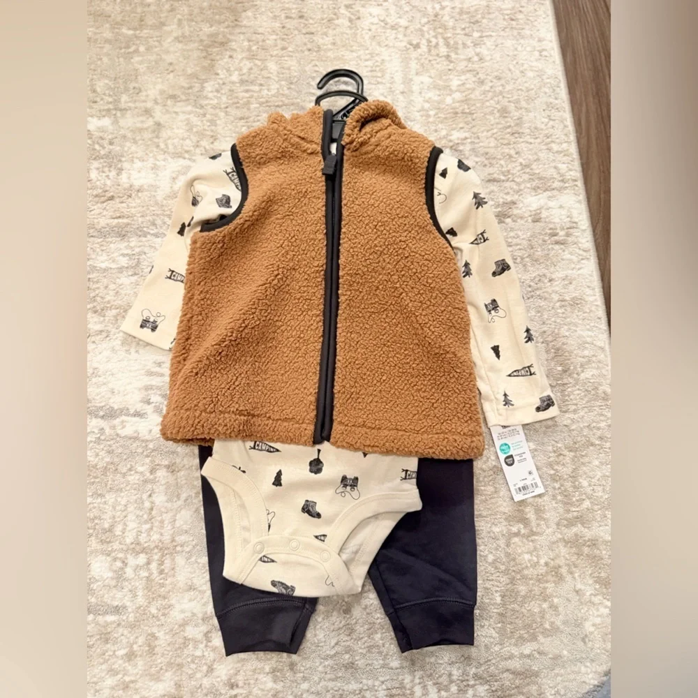 Carter's Brown and Cream Kids Matching Set size 6/9M-NWT